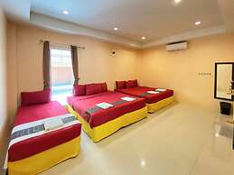 Baan Phing Phu Praew Cha-Am