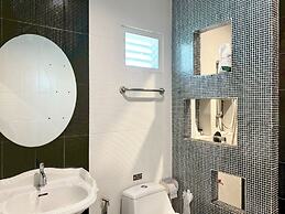 Baan Phing Phu Praew Cha-Am