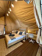 Floating Home in Reef Resort Unit 11