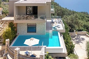 Villa Ouranos by WhiteDream Villas