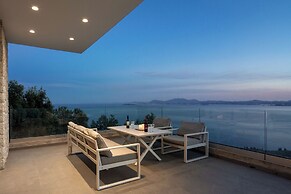 Villa Ouranos by WhiteDream Villas