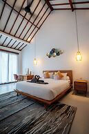 Casa Lova - Luxury 2 BR Villa with Pool