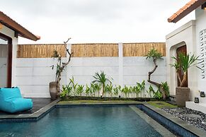 Casa Lova - Luxury 2 BR Villa with Pool