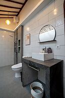 Casa Lova - Luxury 2 BR Villa with Pool