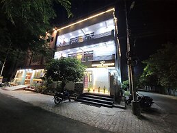 OnlyStay The Aaradhya Residency