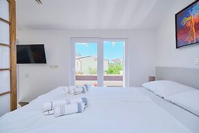 Sunshine Suites by Litto