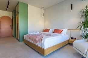 BOHO Studios by Stayinn