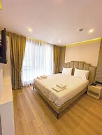 Hilltown Airport Hotel