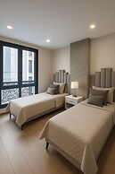 Hilltown Airport Hotel