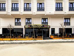 Hilltown Airport Hotel