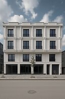 Hilltown Airport Hotel