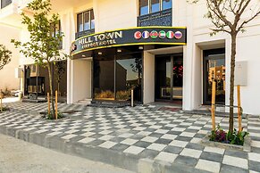 Hilltown Airport Hotel