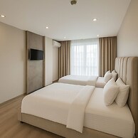 Hilltown Airport Hotel