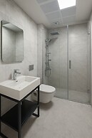 Hilltown Airport Hotel