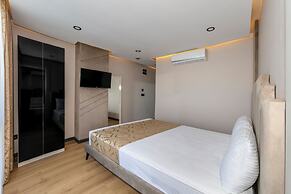 Hilltown Airport Hotel