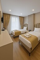 Hilltown Airport Hotel