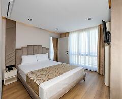 Hilltown Airport Hotel