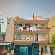 Esscone house