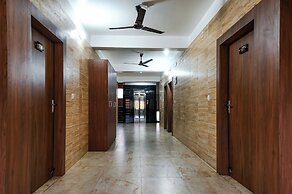 Hotel Mirka Plaza