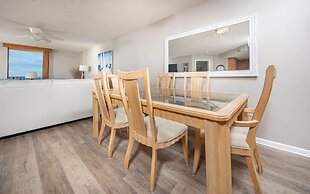 Phoenix Iv 4093 3 Bedroom Condo