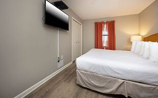 Phoenix Iv 4093 3 Bedroom Condo