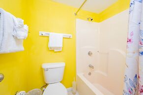 Phoenix Iv 4095 3 Bedroom Condo