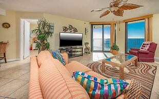 Phoenix Iv 4113 3 Bedroom Condo