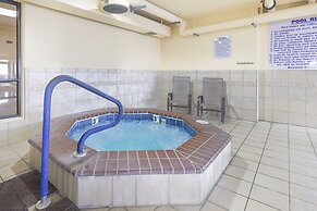 Phoenix Iv 4113 3 Bedroom Condo