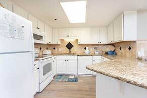 Phoenix Iv 4083 3 Bedroom Condo