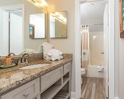 Phoenix Iv 4123 3 Bedroom Condo