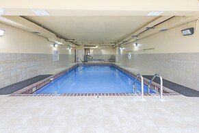 Phoenix Iv 4065 3 Bedroom Condo