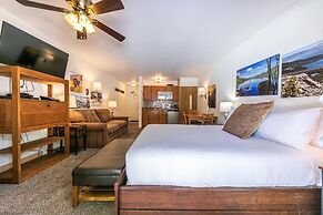 212 Bldg B 1 Bedroom Condo