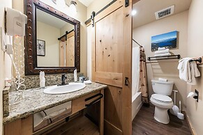 215 Bldg B Condo