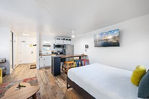 114 Bldg B 1 Bedroom Condo