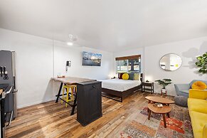 114 Bldg B 1 Bedroom Condo