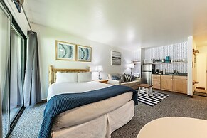 211 Bldg B 1 Bedroom Condo