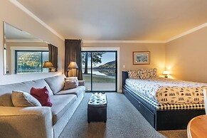 146 Bldg C 1 Bedroom Condo