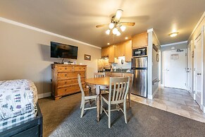 146 Bldg C 1 Bedroom Condo