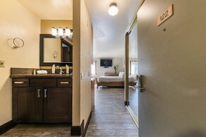 122 Bldg B 1 Bedroom Studio