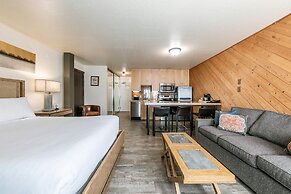 122 Bldg B 1 Bedroom Studio