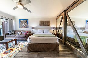 242 Bldg C 1 Bedroom Condo