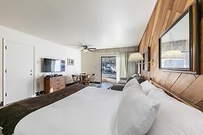 135 Bldg C 1 Bedroom Condo