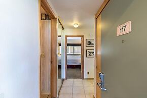 117 Bldg B 1 Bedroom Condo