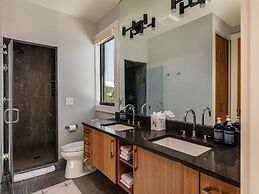 7 Deep Forest 6 Bedroom Home