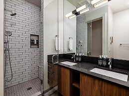 7 Deep Forest 6 Bedroom Home