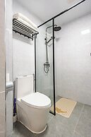 Luxurious Nairobi Condo With Rooftop Pool & Gym