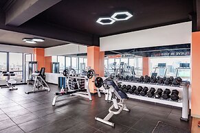 Luxurious Nairobi Condo With Rooftop Pool & Gym