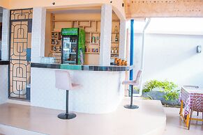 MARK-A GARDEN HOTEL KAWE