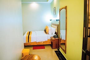 MARK-A GARDEN HOTEL KAWE