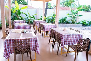 MARK-A GARDEN HOTEL KAWE